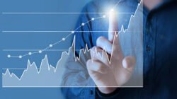 Strategi Pertumbuhan Bisnis di Era Digital: Panduan untuk UMKM dan Startup